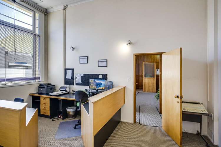 122 Queen Street East Hastings Central_11