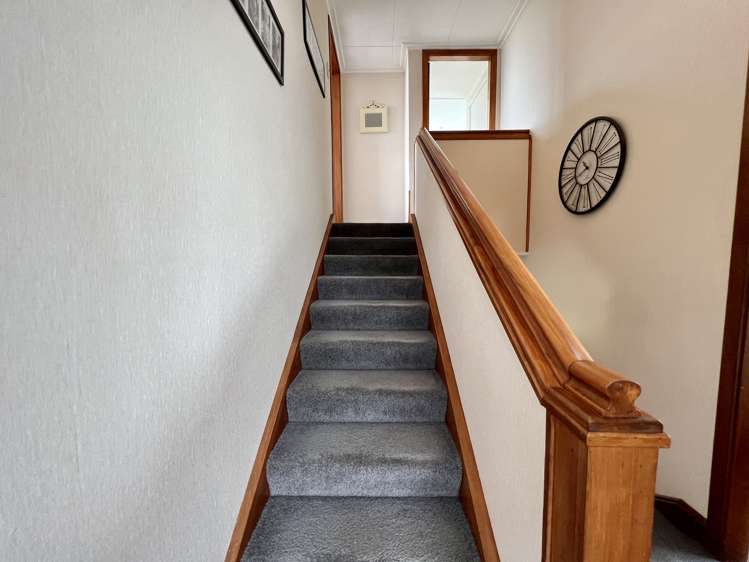 38 Moana Street Riverton_14