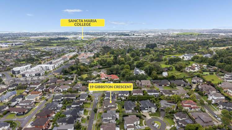 19 Gibbston Crescent Flat Bush_37