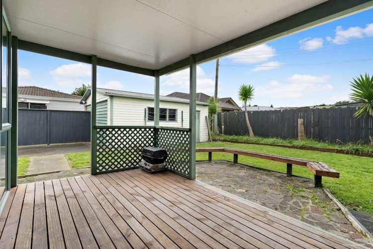 2/94 Howe Street Howick_9