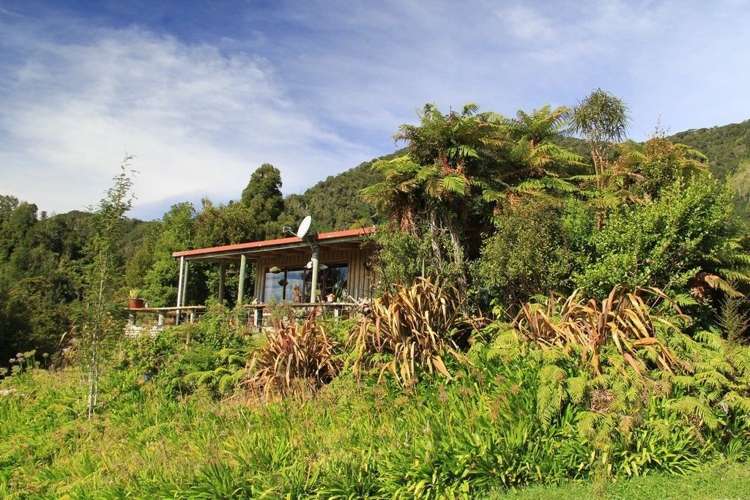 Karamea Highway Karamea_16