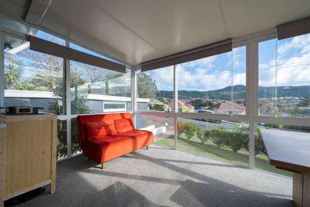 73 Taylor Terrace Tawa_2
