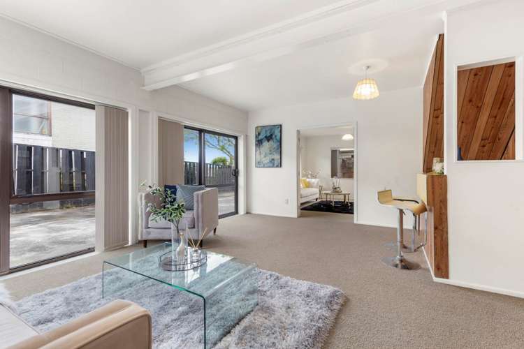 1/17 Butley Drive Farm Cove_7