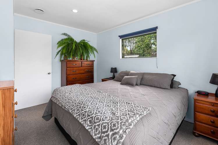 6 Morton Place Leamington_9