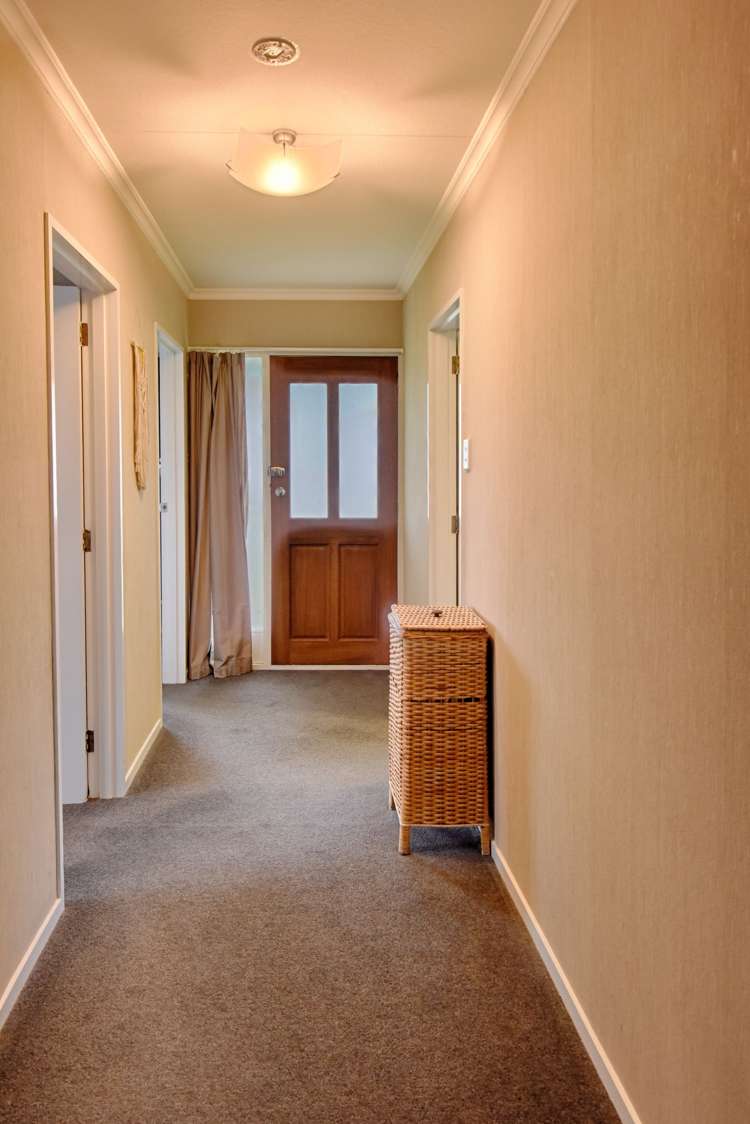 78 Walker Crescent Gore Surrounds_11