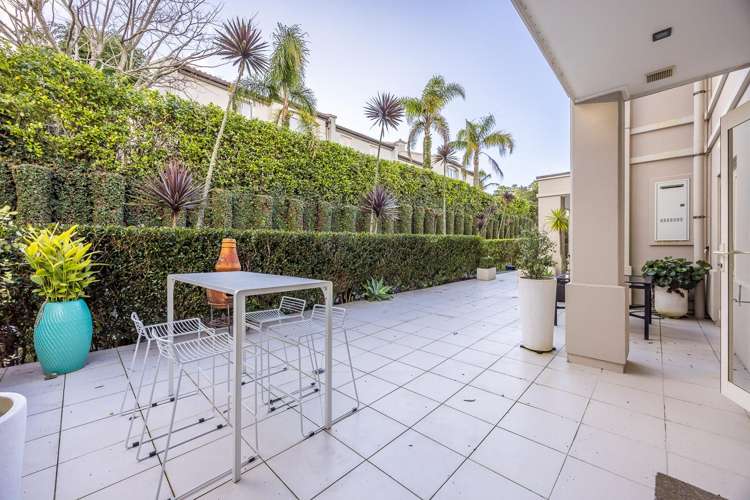 32F Point Ridge Avenue Albany Heights_5