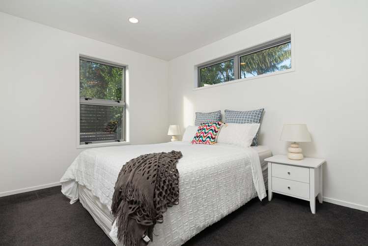 33 Pompano Key Papamoa_14