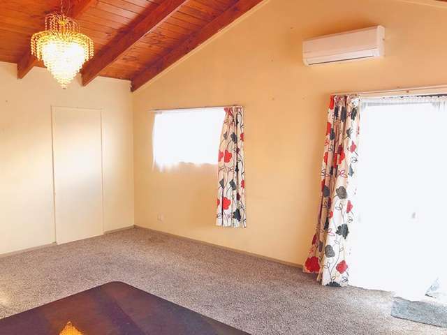 12a Mount Smart Road Royal Oak_2