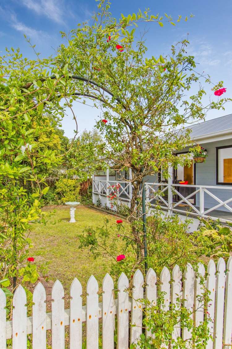 1/399 West Coast Road Glen Eden_10