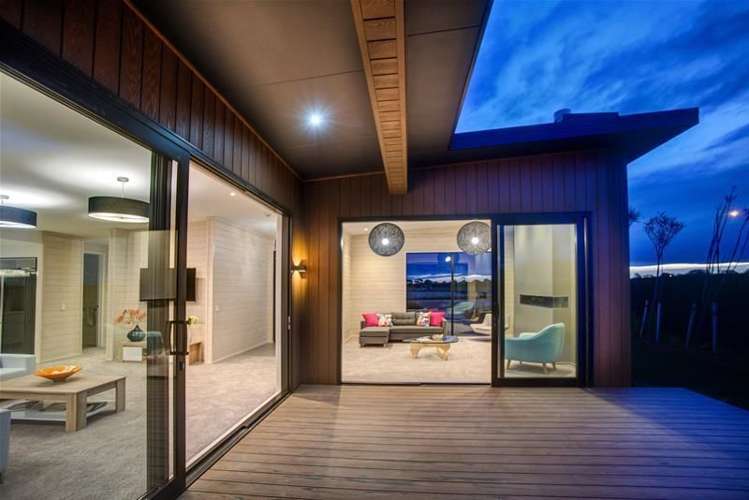 55 Vernon Drive Lincoln_5