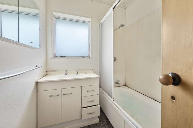 18 Wingrove Road Owhata_13