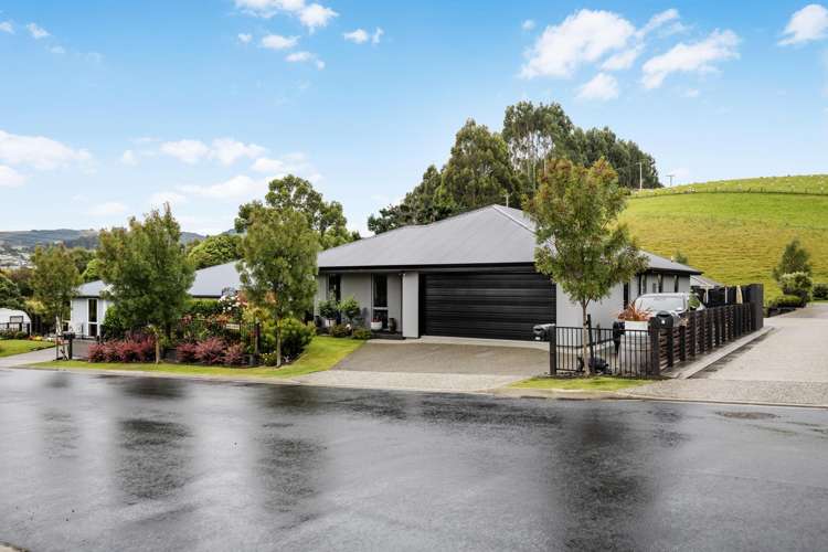 3 Trudi Place Green Island_37