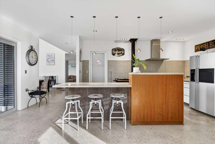 156 Kaimata Road Bay View_8