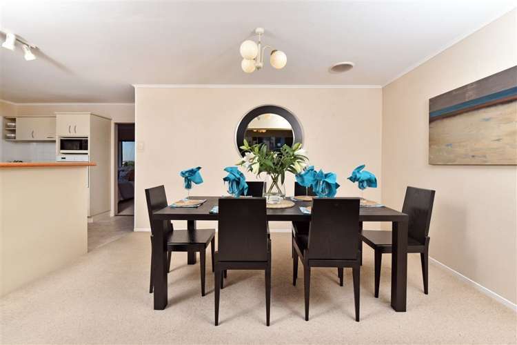 12 Martin Crescent Northcote_8