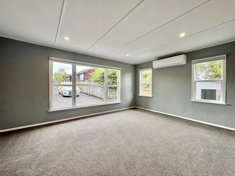 55a Tirimoana Road Te Atatu South_7