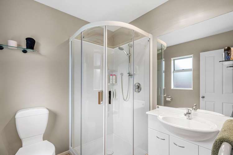 22 Richard Seddon Drive Northwood_9