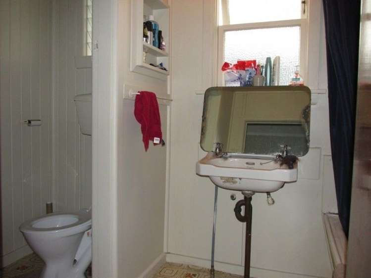 26 Broadway Reefton_10