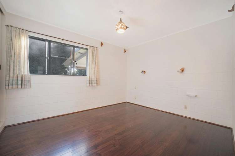 16 Bristol Road 11428_8