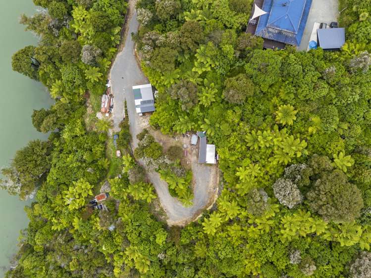 279 Queen Charlotte Drive Havelock_14