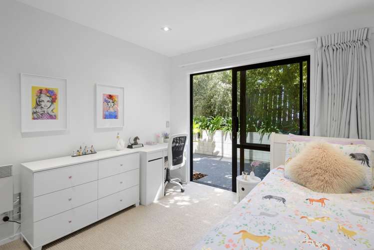 272 Cannon Hill Crescent Mount Pleasant_16