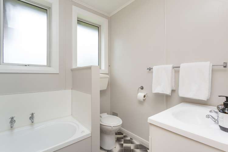 38 Perth Street Mosgiel_15