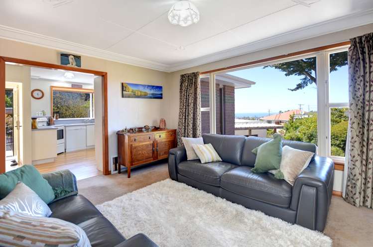 6 Gilkison Street Halfway Bush_8