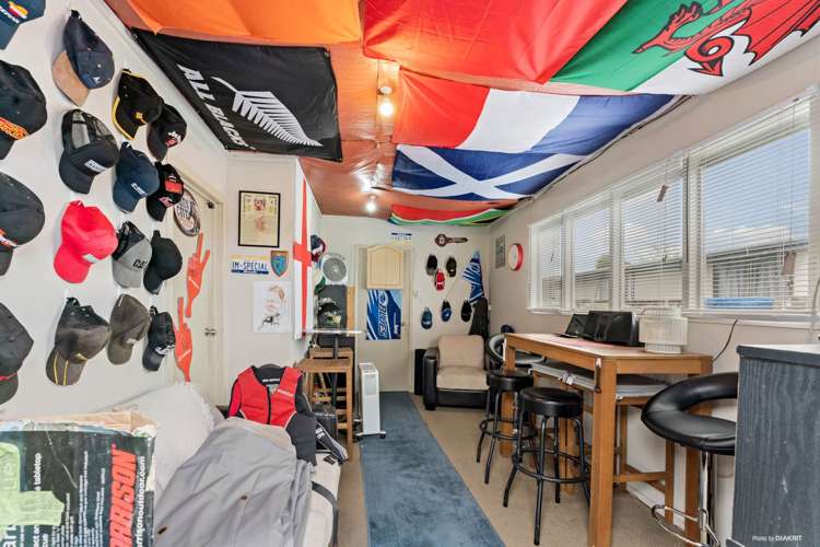 32 Sunningdale Street Wattle Downs_14