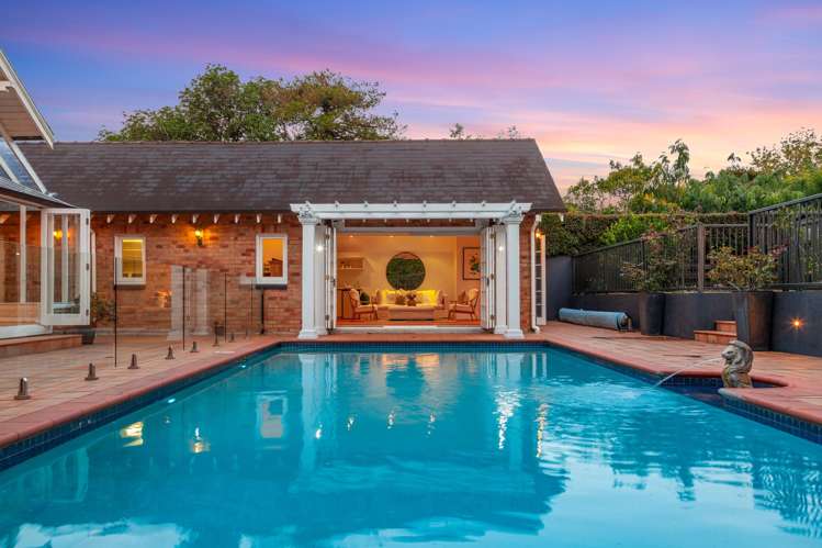 10 Sharpe Road Epsom_24