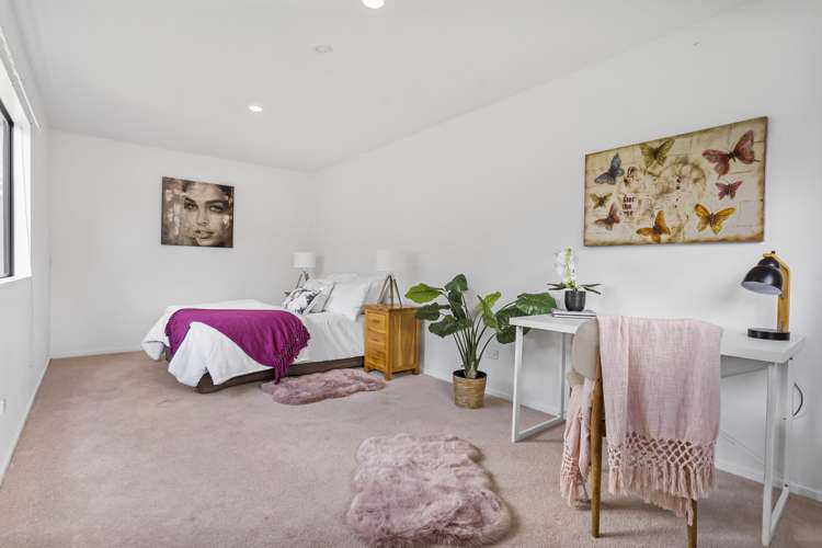 58 Titoki Street Te Atatu Peninsula_13