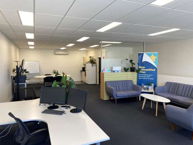 18a/150 Cavendish Road Casebrook_1