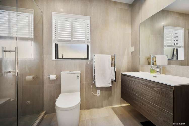 114 Parkview Drive Gulf Harbour_15