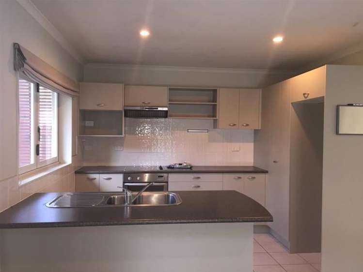 11 Sires Parkway Takanini_8