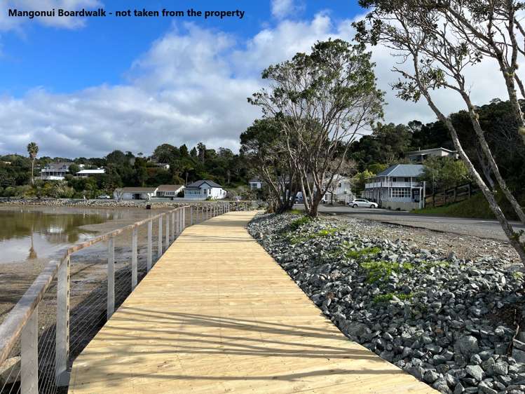 22/2958 State Highway 10 Paewhenua Island_21