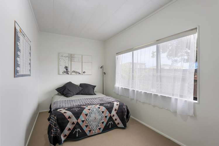 9 Moana Street Otaki Beach_9