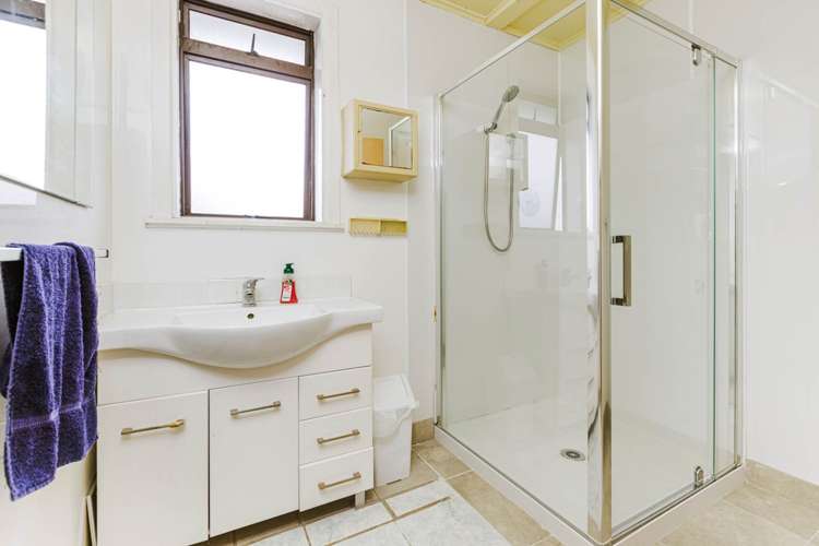 3 Terry Place Otara_8