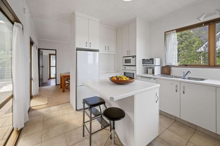 14 Ewan Place Taradale_3