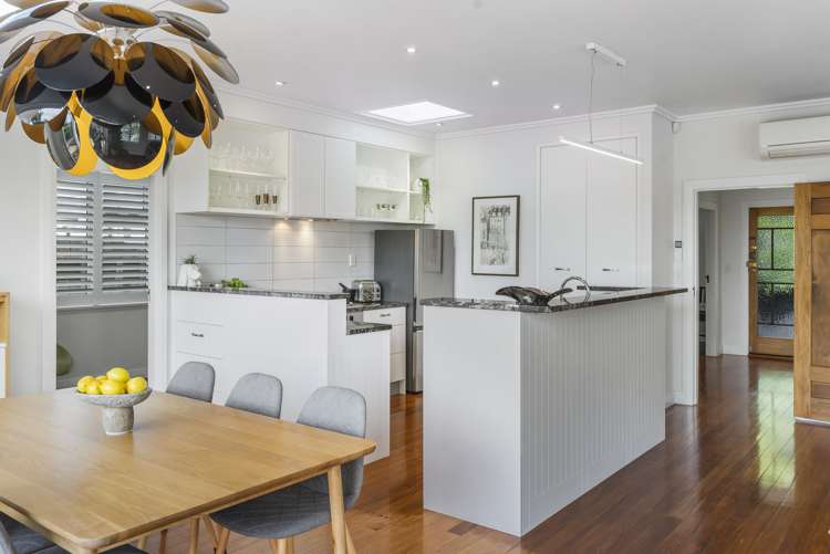 33a Alberta Street Point Chevalier_7