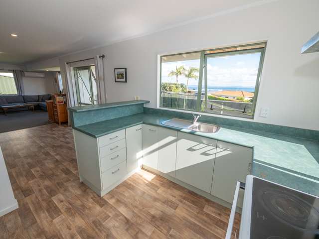 2 Torsby Road Coopers Beach_4