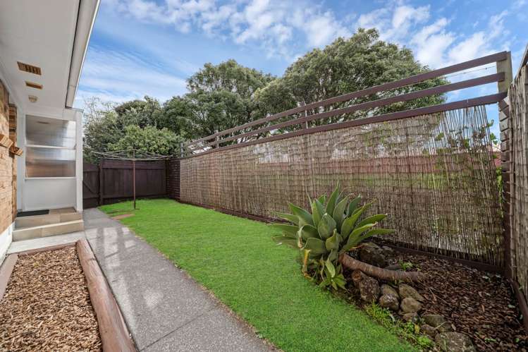 6/12 Dinglebank Road Mt Wellington_11