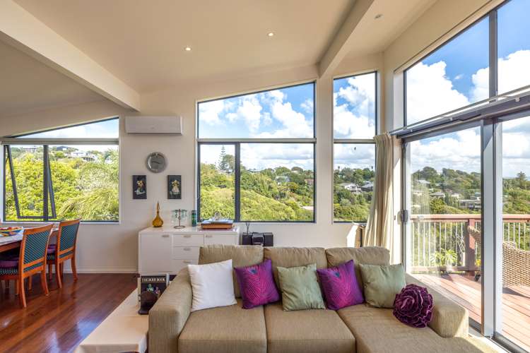 28c Beatty Parade Surfdale_5