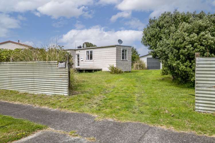 6 Aranui Avenue Waitarere Beach_16
