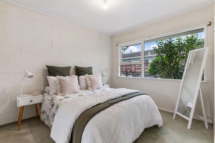 2/12 Keldale Place Forrest Hill_5