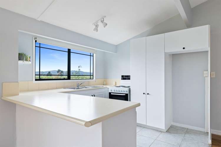 31f Springs Road Parakai_6