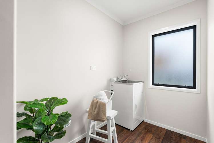 2 Milano Lane Wigram_12