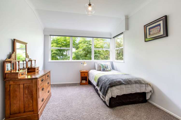 44 Merani Street Belmont_15