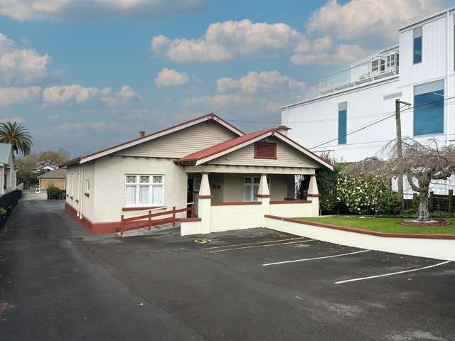 Flexible Medical Consult Space