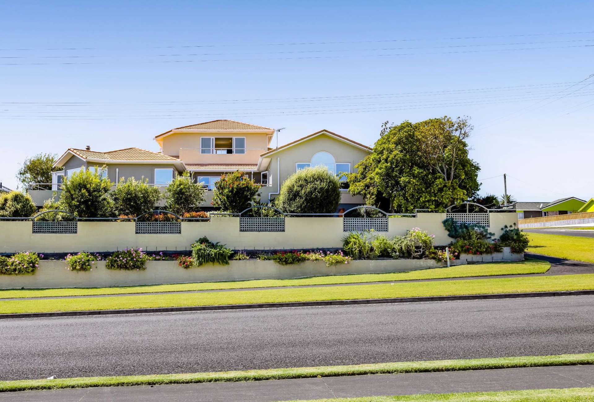 50 Leslie Street Waitara_0