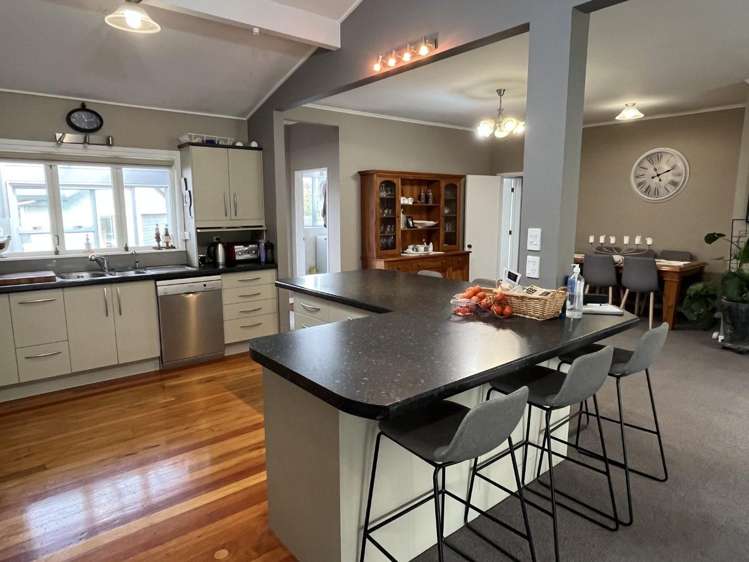  1155 Parewanui Road Parewanui_3