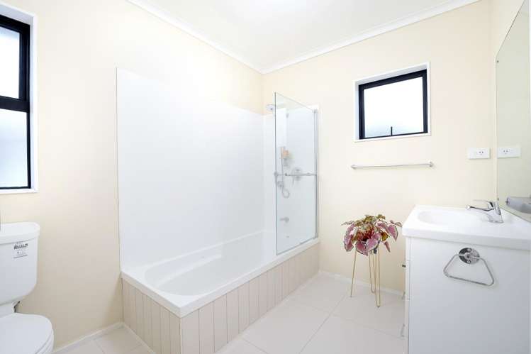 20 Pyramid Place Glen Eden_14