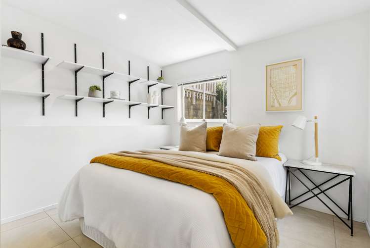 52 Goodall Street Hillsborough_13